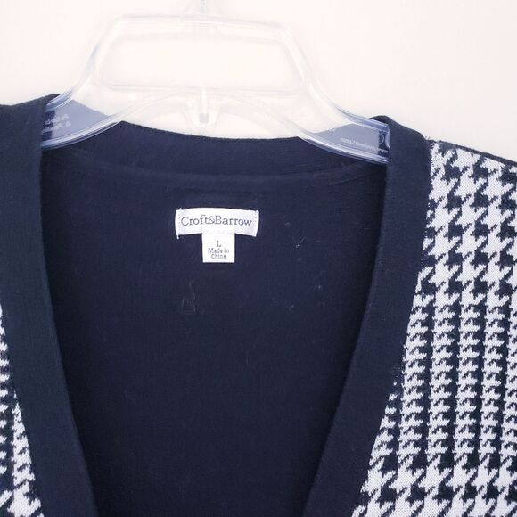 Croft & Barrow Black White Houndstooth Cardigan V Neck Sweater Size Large - Picture 2 of 6